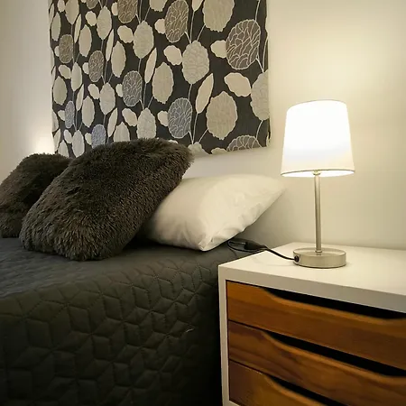 Torres Del Centro By Alogest - Parking Opcional Apartment